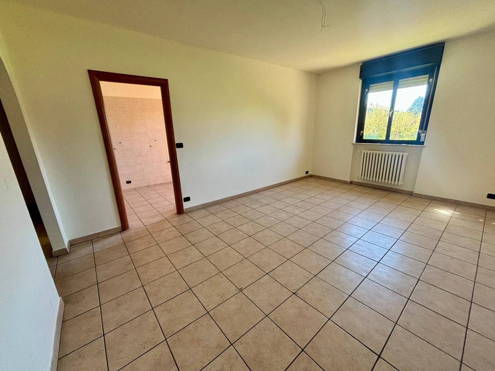 Appartamento in vendita a Alessandria, 5 locali, zona to, prezzo € 72.000 | PortaleAgenzieImmobiliari.it