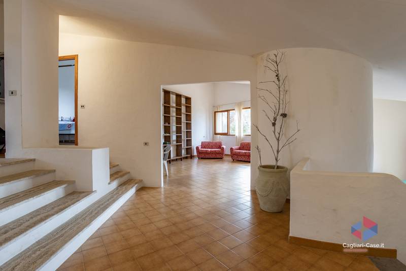 Villa in vendita a Quartu Sant'Elena, 11 locali, zona Località: Capitana-IsMeris, prezzo € 590.000 | PortaleAgenzieImmobiliari.it