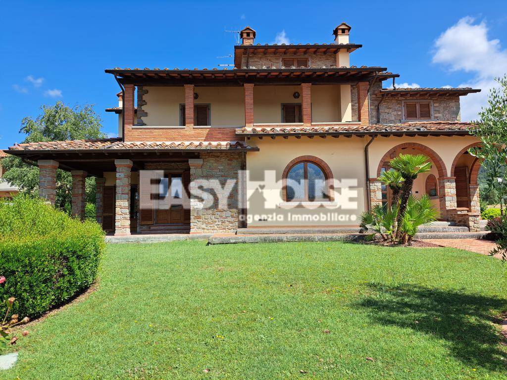 Villa in vendita a Terranuova Bracciolini, 14 locali, zona eponti, prezzo € 515.000 | PortaleAgenzieImmobiliari.it
