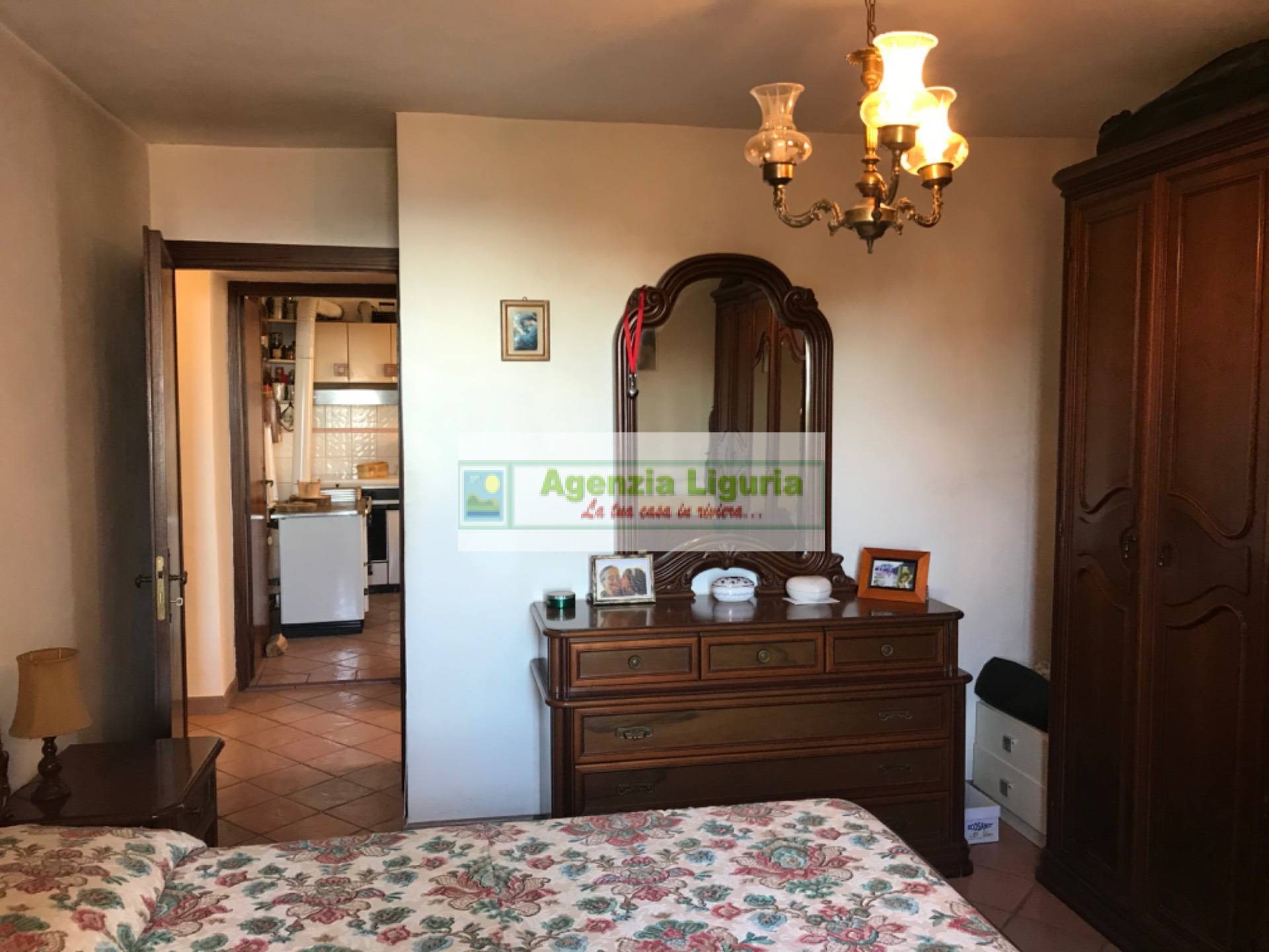 Appartamento in vendita a Perinaldo, 4 locali, prezzo € 70.000 | PortaleAgenzieImmobiliari.it