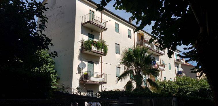 Appartamento in vendita a Colleferro, 2 locali, zona Località: VIAGIOVANNIXXIII, prezzo € 59.000 | CambioCasa.it