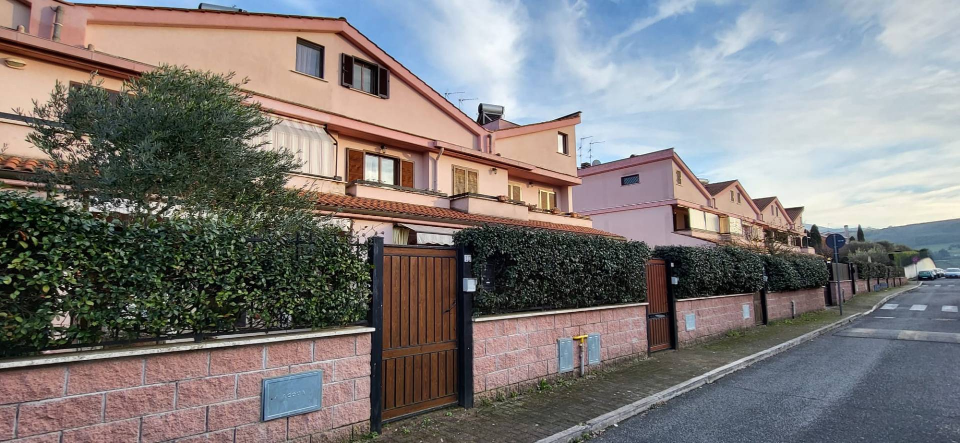 Villa a Schiera in vendita a Colleferro, 3 locali, prezzo € 118.000 | CambioCasa.it