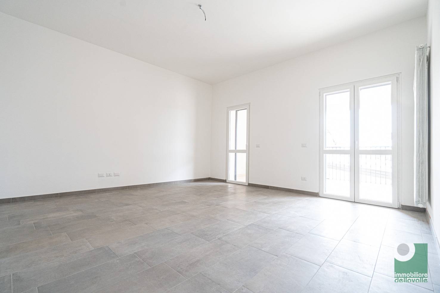 Appartamento in vendita a Oleggio, 3 locali, prezzo € 152.000 | CambioCasa.it