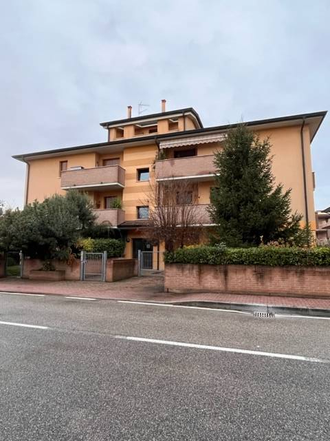 Appartamento in vendita a San Giorgio di Mantova, 2 locali, prezzo € 80.000 | PortaleAgenzieImmobiliari.it