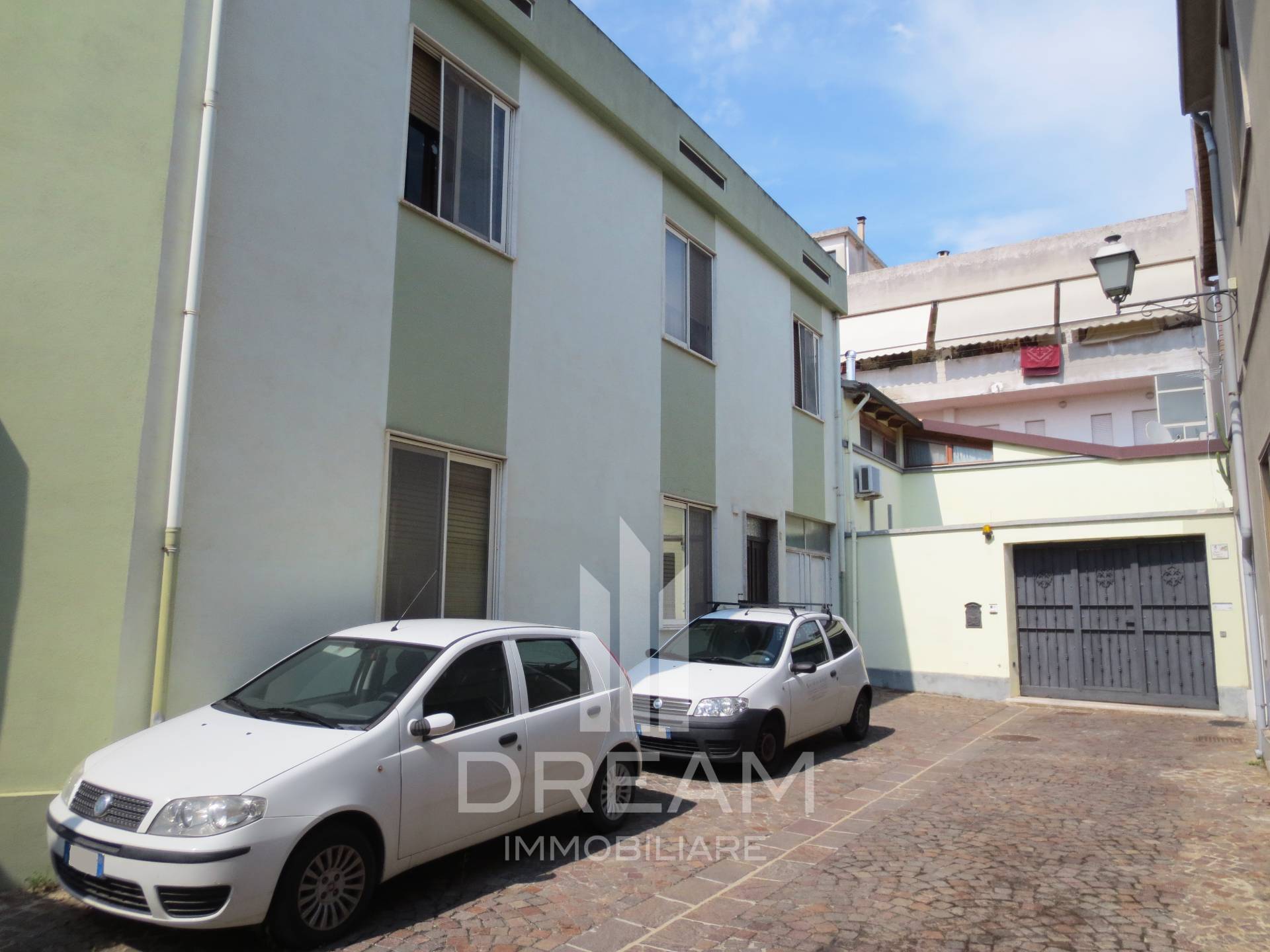 Appartamento in vendita a Quartucciu, 4 locali, prezzo € 140.000 | PortaleAgenzieImmobiliari.it