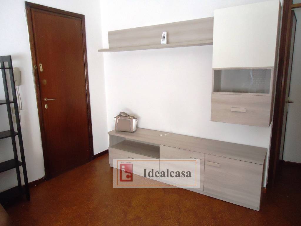 Appartamento in vendita a Rovigo, 2 locali, zona ro, prezzo € 50.000 | PortaleAgenzieImmobiliari.it