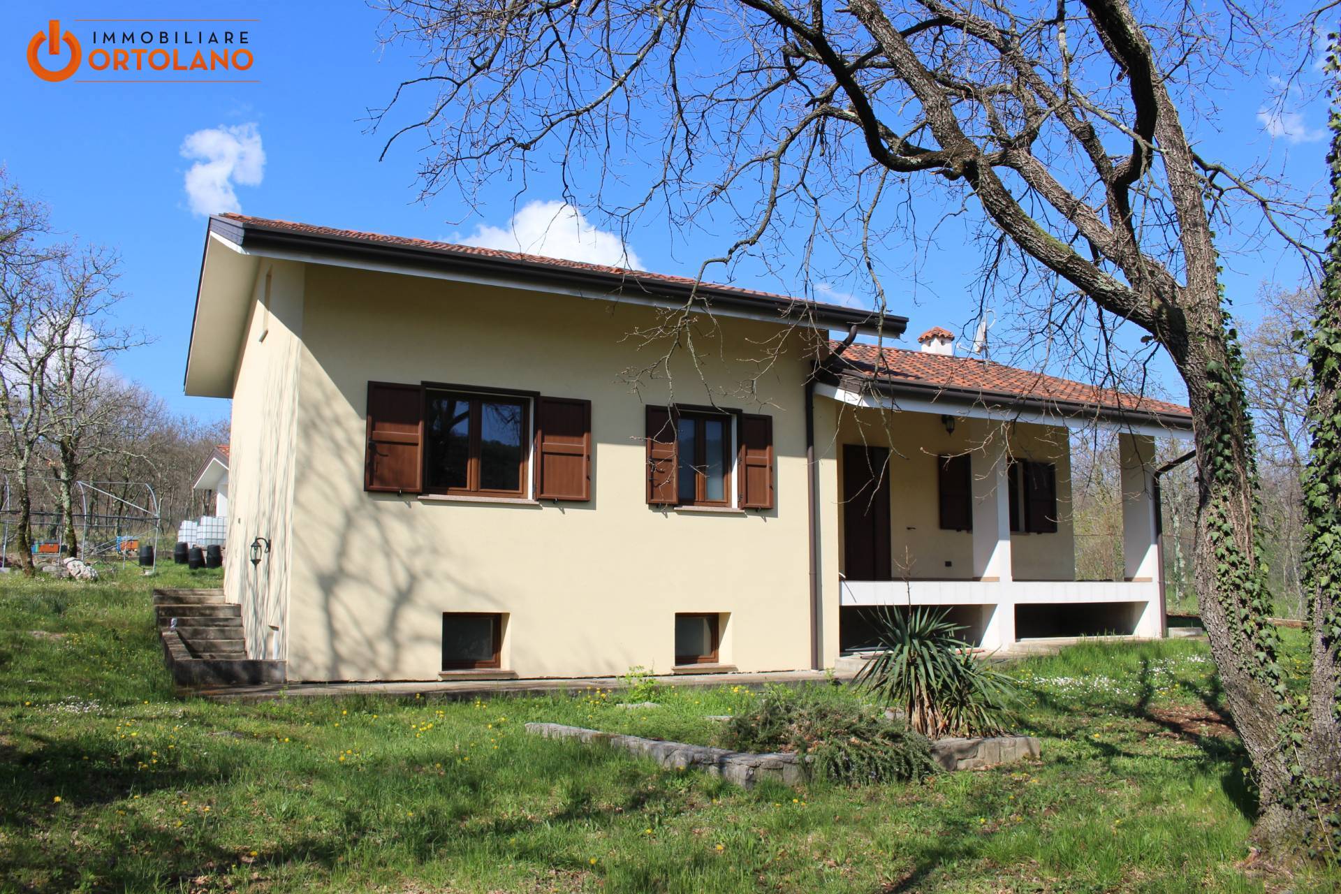 Villa in vendita a Doberdò del Lago, 5 locali, zona ano, prezzo € 390.000 | PortaleAgenzieImmobiliari.it