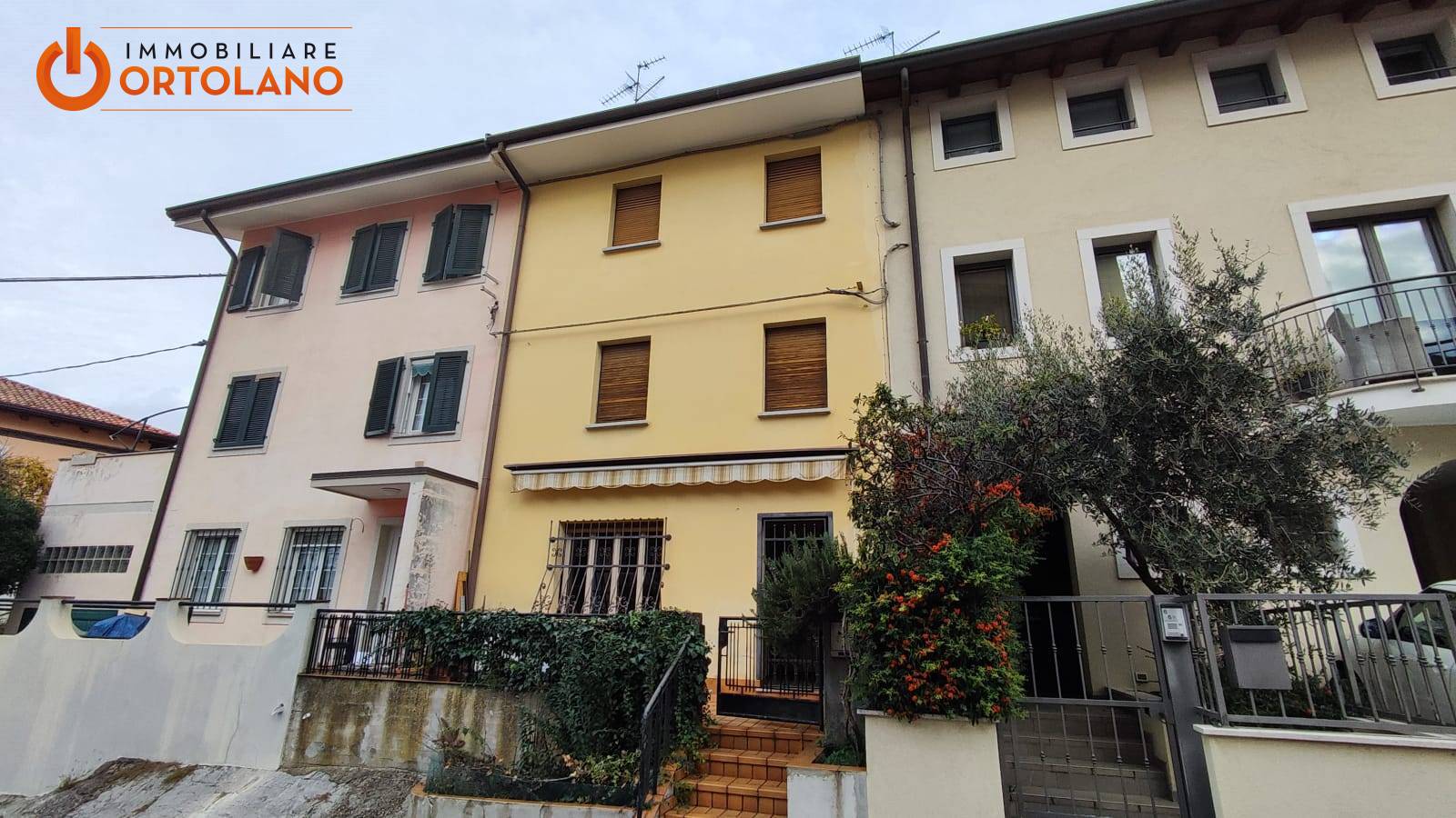 Villa a Schiera in vendita a Monfalcone, 4 locali, prezzo € 128.000 | PortaleAgenzieImmobiliari.it