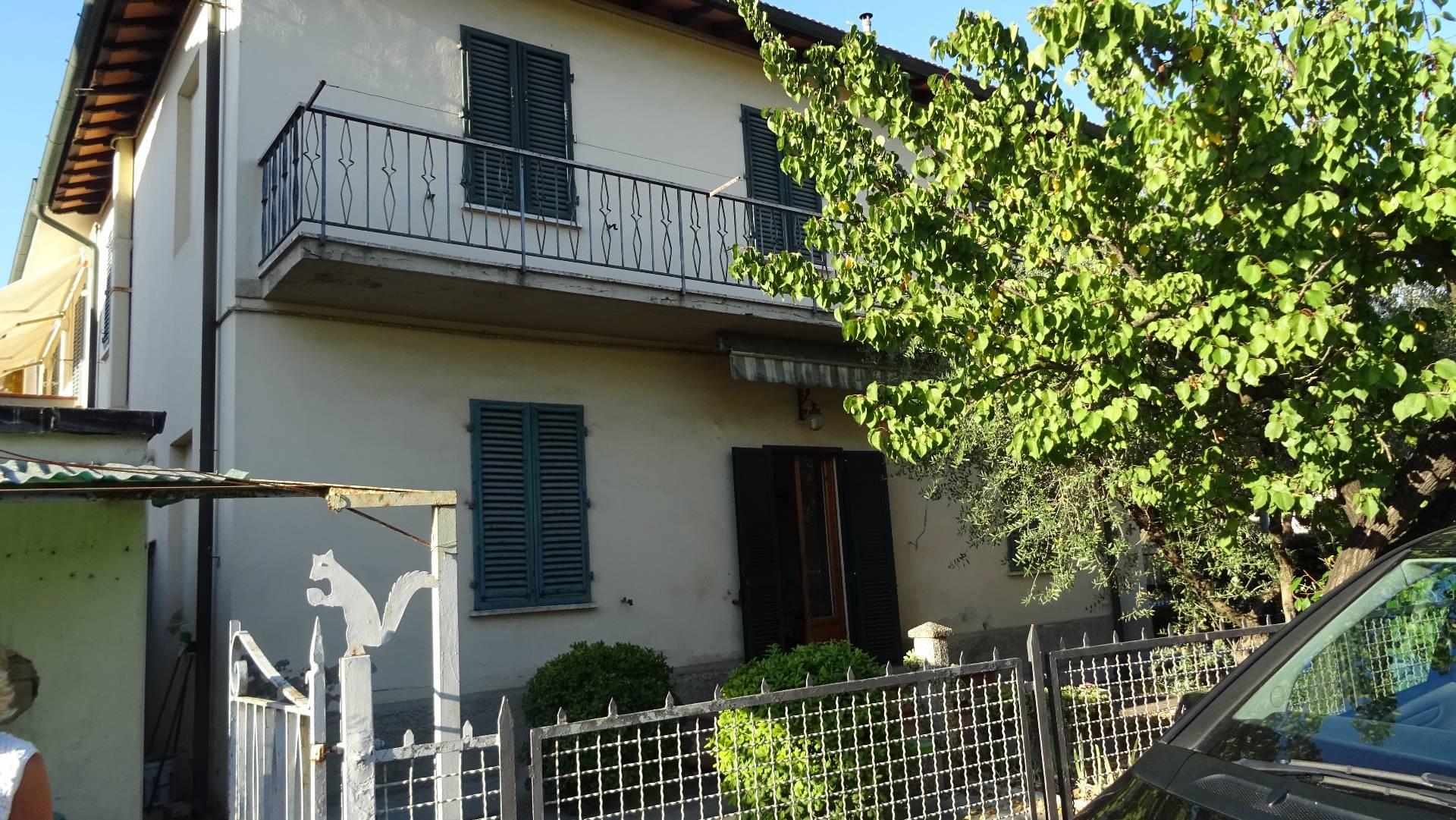 Villa a Schiera in vendita a Castelfiorentino