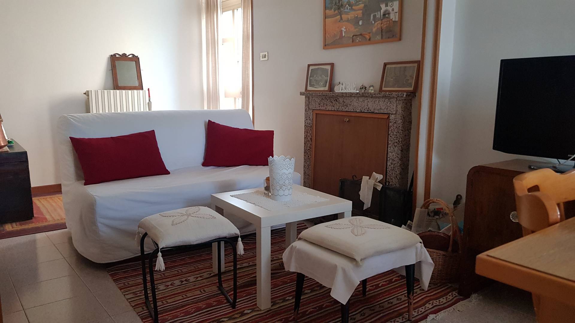 Appartamento in affitto a Venarotta, 2 locali, prezzo € 300 | CambioCasa.it