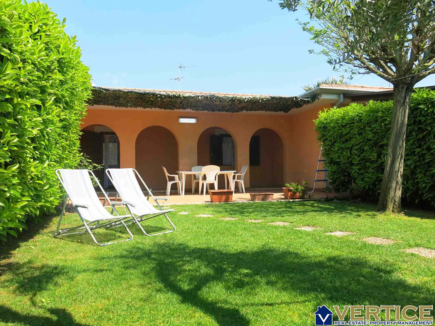 Villa in affitto a Fondi, 2 locali, zona Località: MarinadiFondi, Trattative riservate | CambioCasa.it