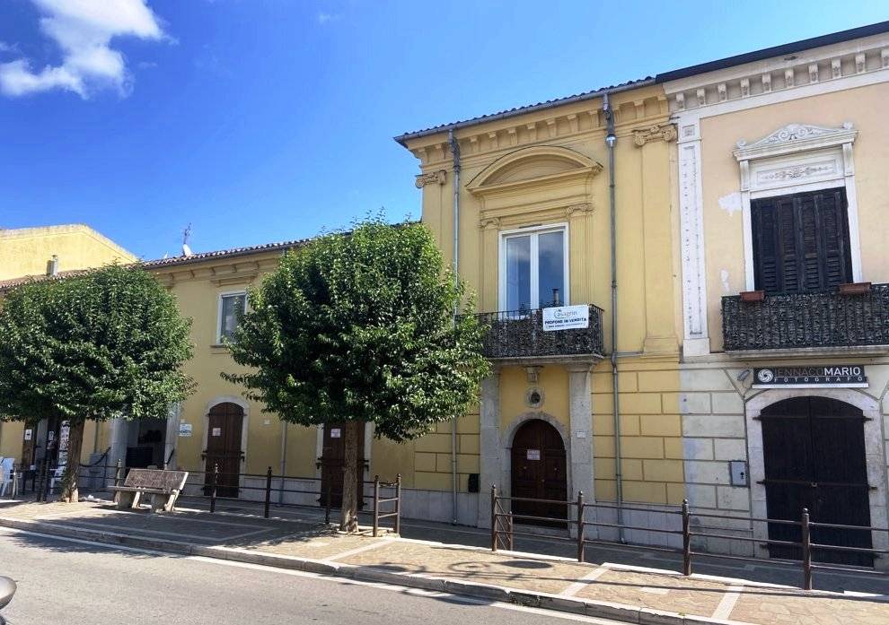 Appartamento in vendita a Pratola Serra, 4 locali, prezzo € 105.000 | PortaleAgenzieImmobiliari.it