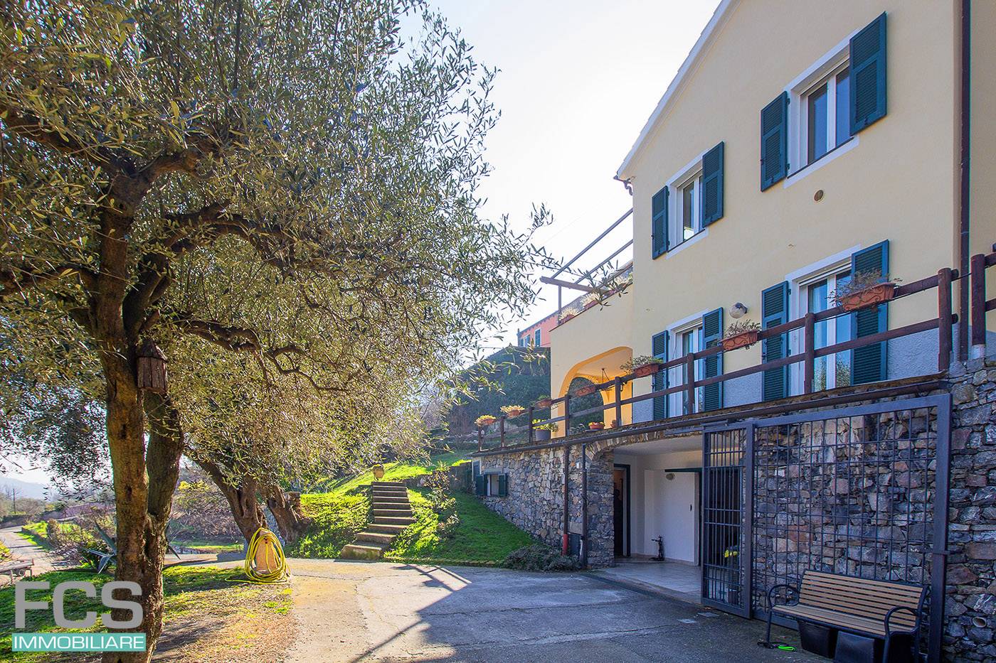Villa in vendita a Finale Ligure, 5 locali, zona Località: Gorra, prezzo € 460.000 | PortaleAgenzieImmobiliari.it