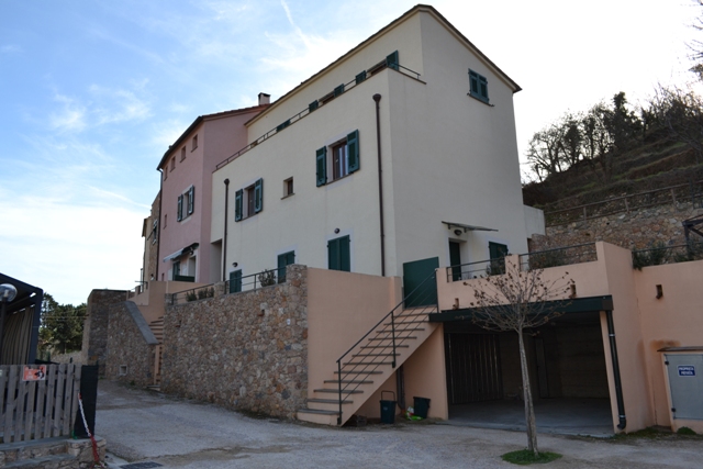 Appartamento in vendita a Orco Feglino, 2 locali, zona ino, prezzo € 170.000 | PortaleAgenzieImmobiliari.it