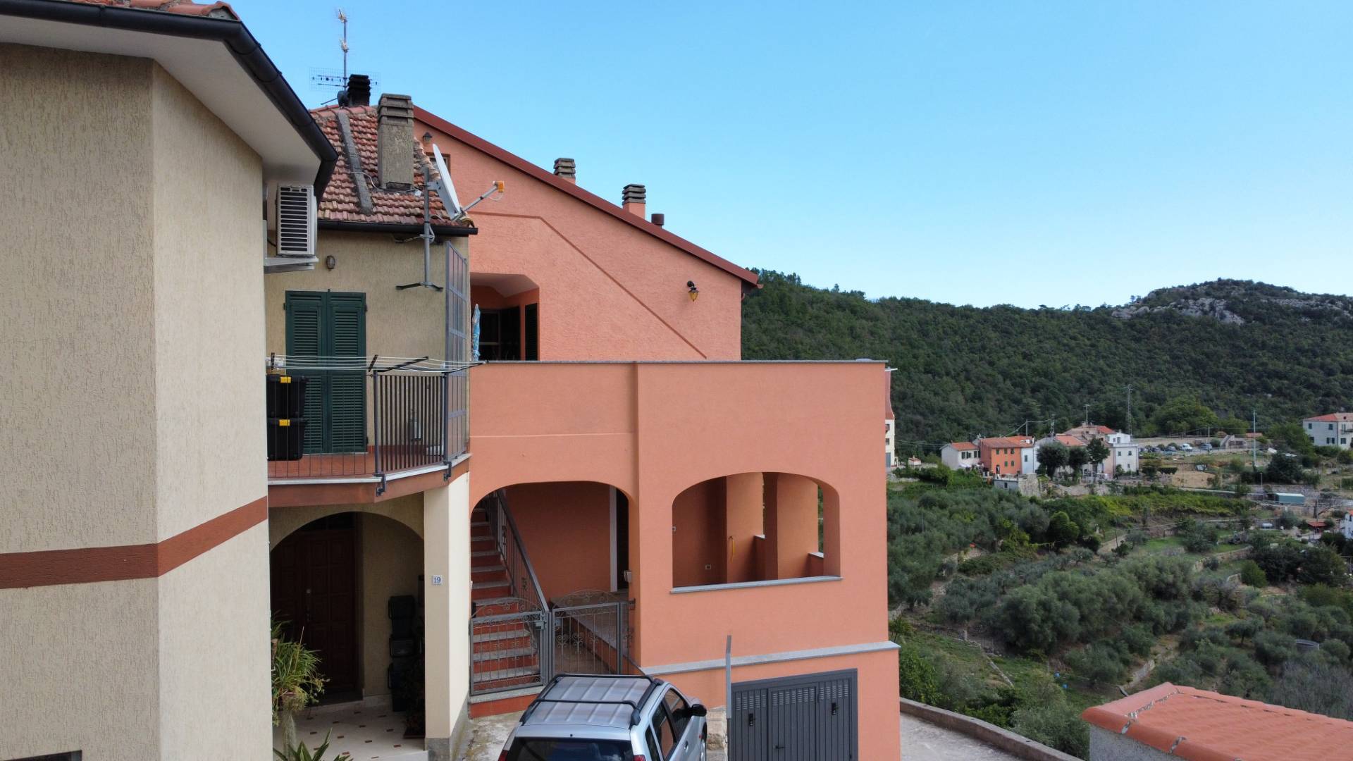 Appartamento in vendita a Orco Feglino, 7 locali, prezzo € 390.000 | PortaleAgenzieImmobiliari.it