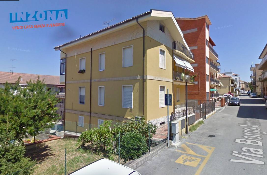Appartamento in vendita a Mosciano Sant'Angelo, 3 locali, prezzo € 119.850 | CambioCasa.it