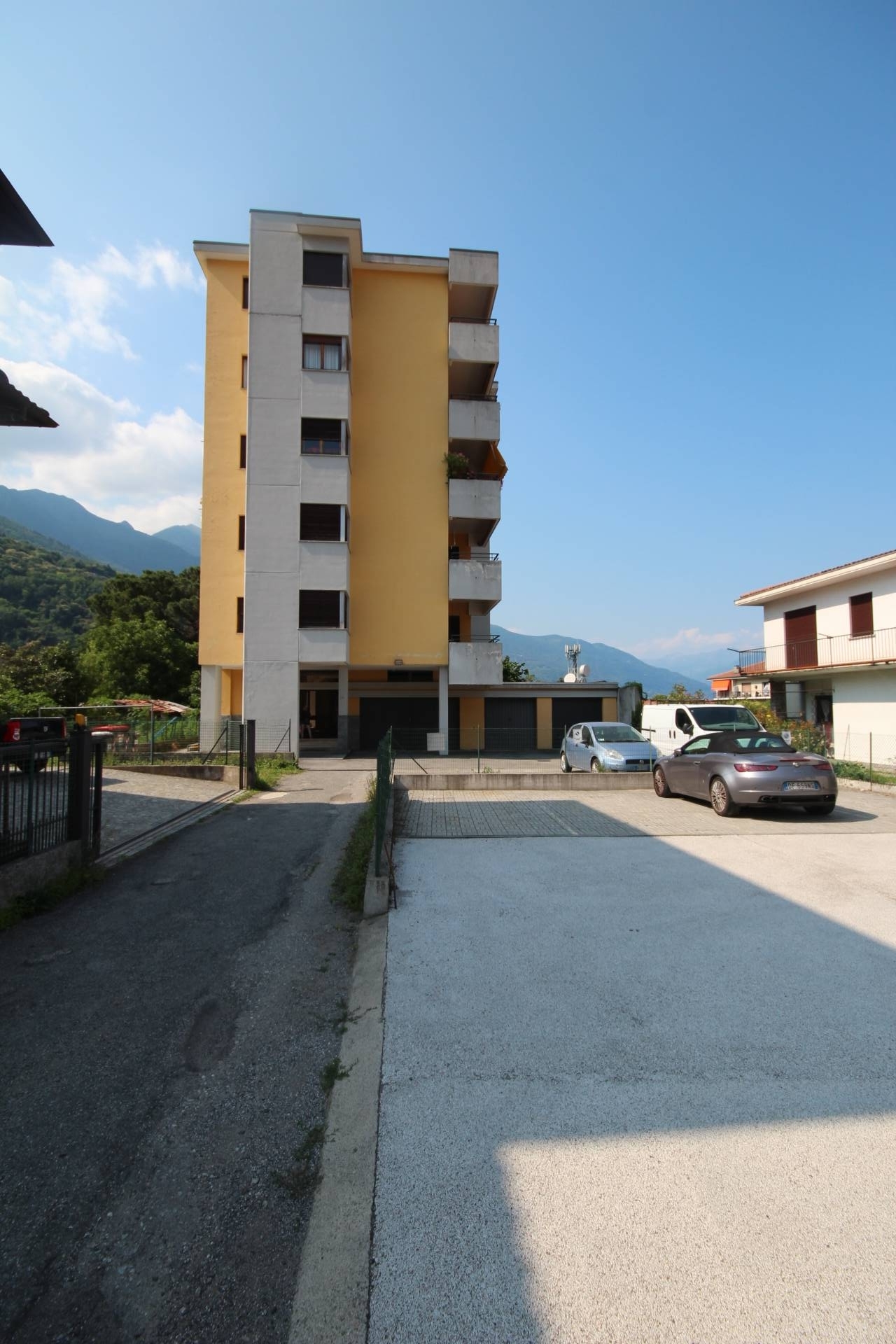Appartamento in affitto a Cannobio, 3 locali, prezzo € 900 | PortaleAgenzieImmobiliari.it