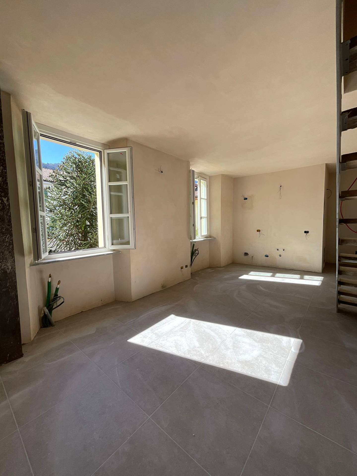 Appartamento in vendita a Cannobio, 3 locali, prezzo € 304.474 | PortaleAgenzieImmobiliari.it