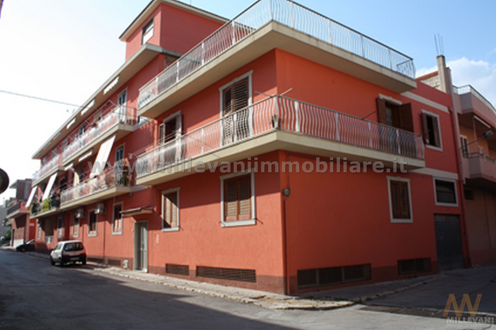 Appartamento in vendita a Pozzallo, 3 locali, zona Località: SanPaolo, prezzo € 98.000 | CambioCasa.it