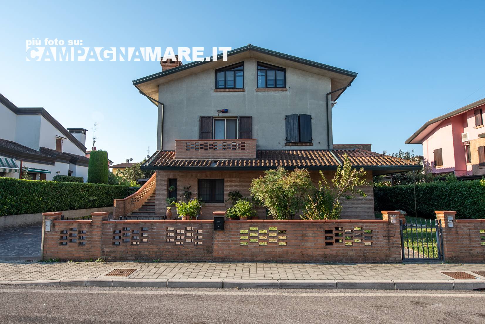 Villa in vendita a Codigoro, 11 locali, prezzo € 165.000 | PortaleAgenzieImmobiliari.it