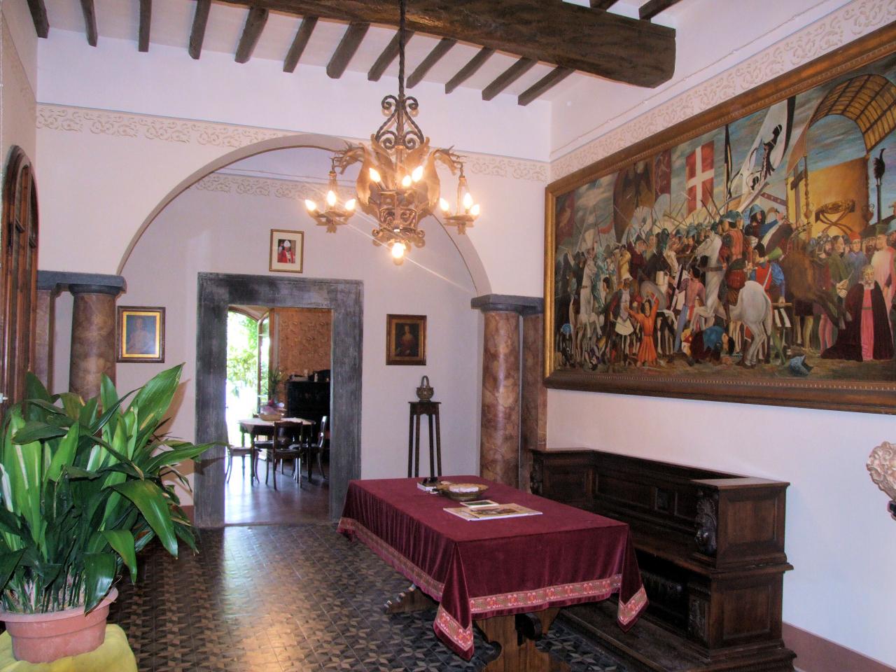 Palazzo / Stabile in vendita a Montopoli in Val d'Arno