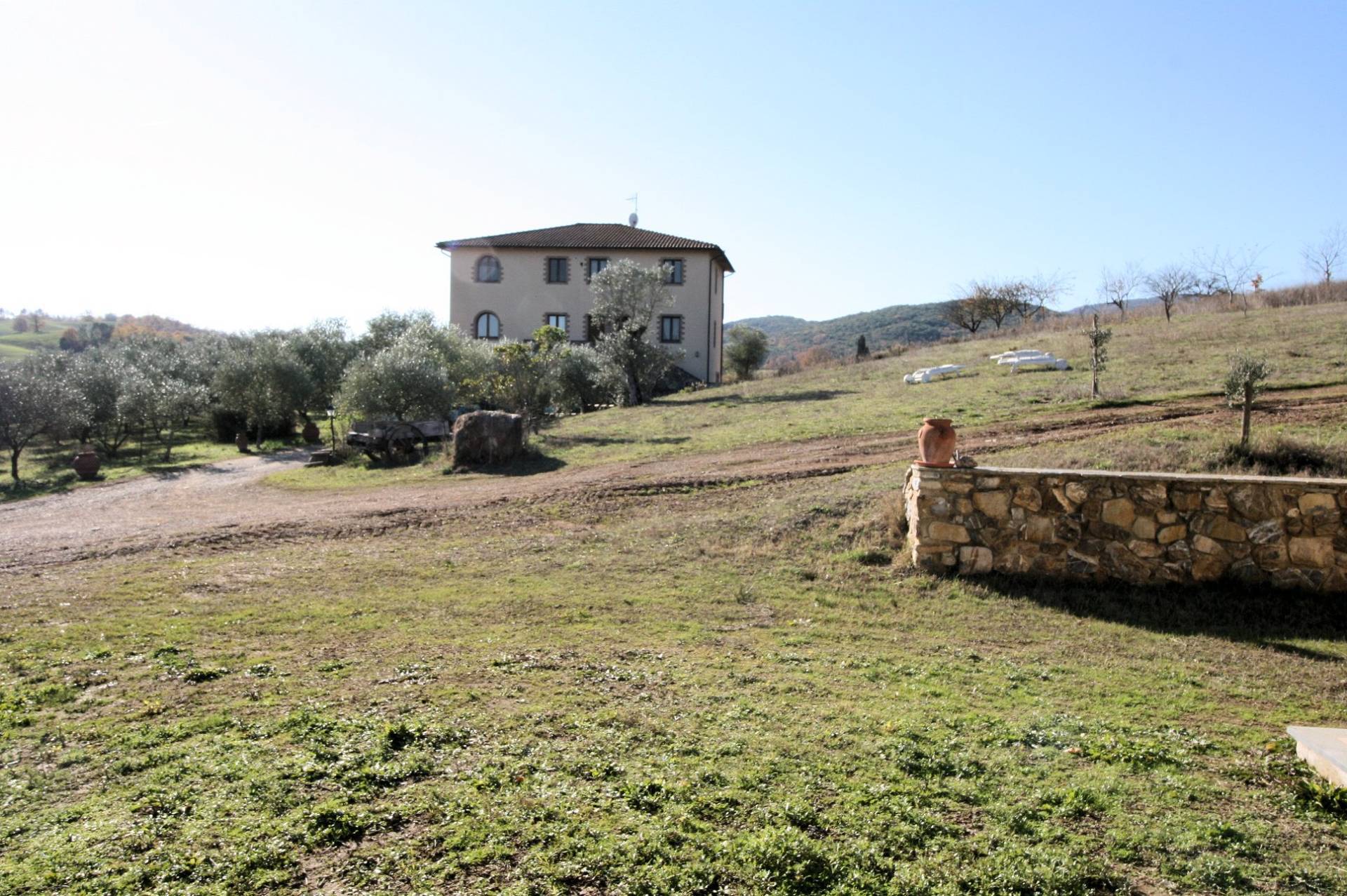 Rustico / Casale in vendita a Civitella Paganico, 19 locali, prezzo € 800.000 | PortaleAgenzieImmobiliari.it