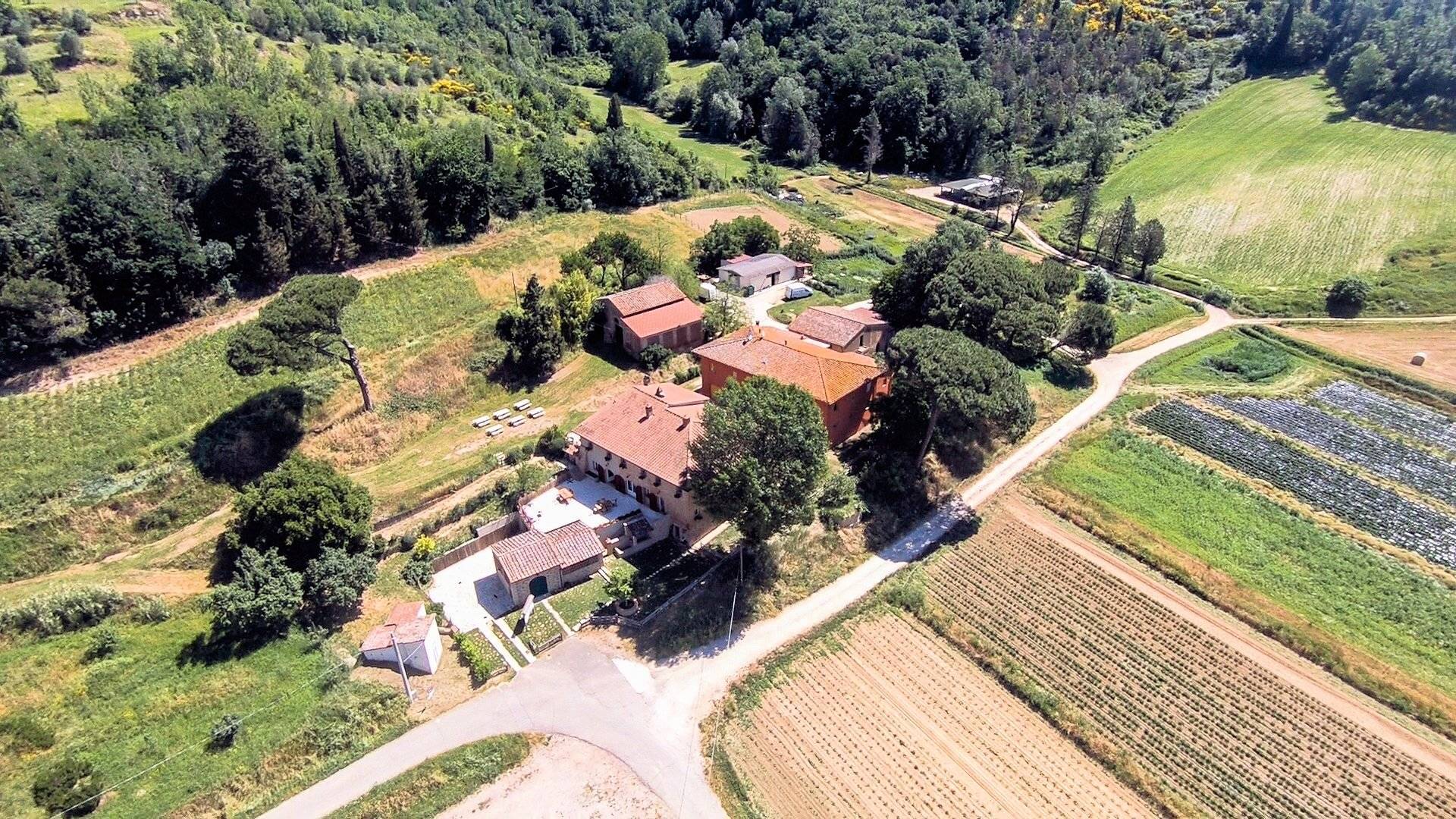 Rustico / Casale in vendita a San Miniato, 30 locali, zona Zona: Corazzano, prezzo € 3.900.000 | CambioCasa.it