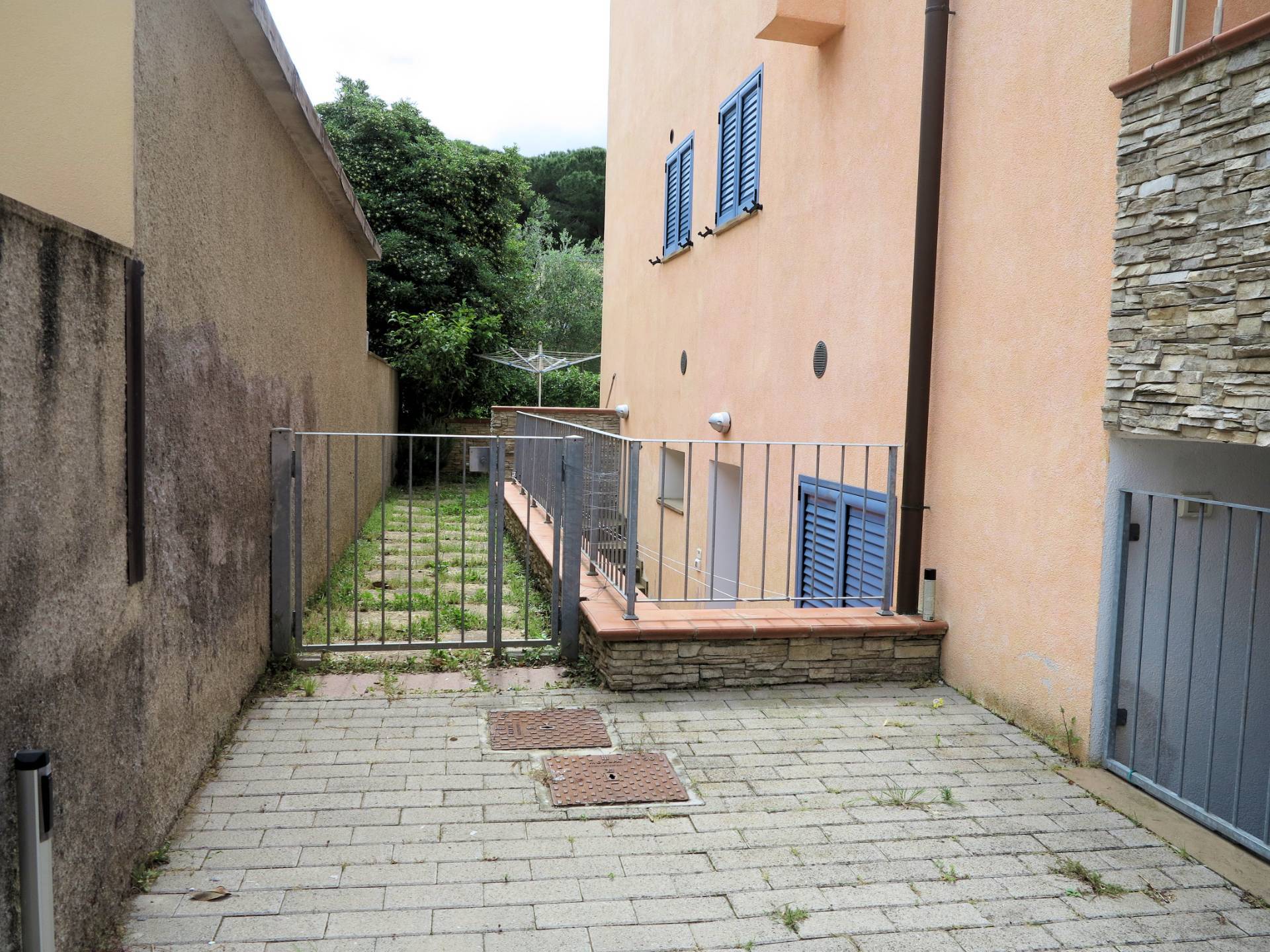 Villa a Schiera in vendita a Follonica, 6 locali, prezzo € 545.000 | PortaleAgenzieImmobiliari.it