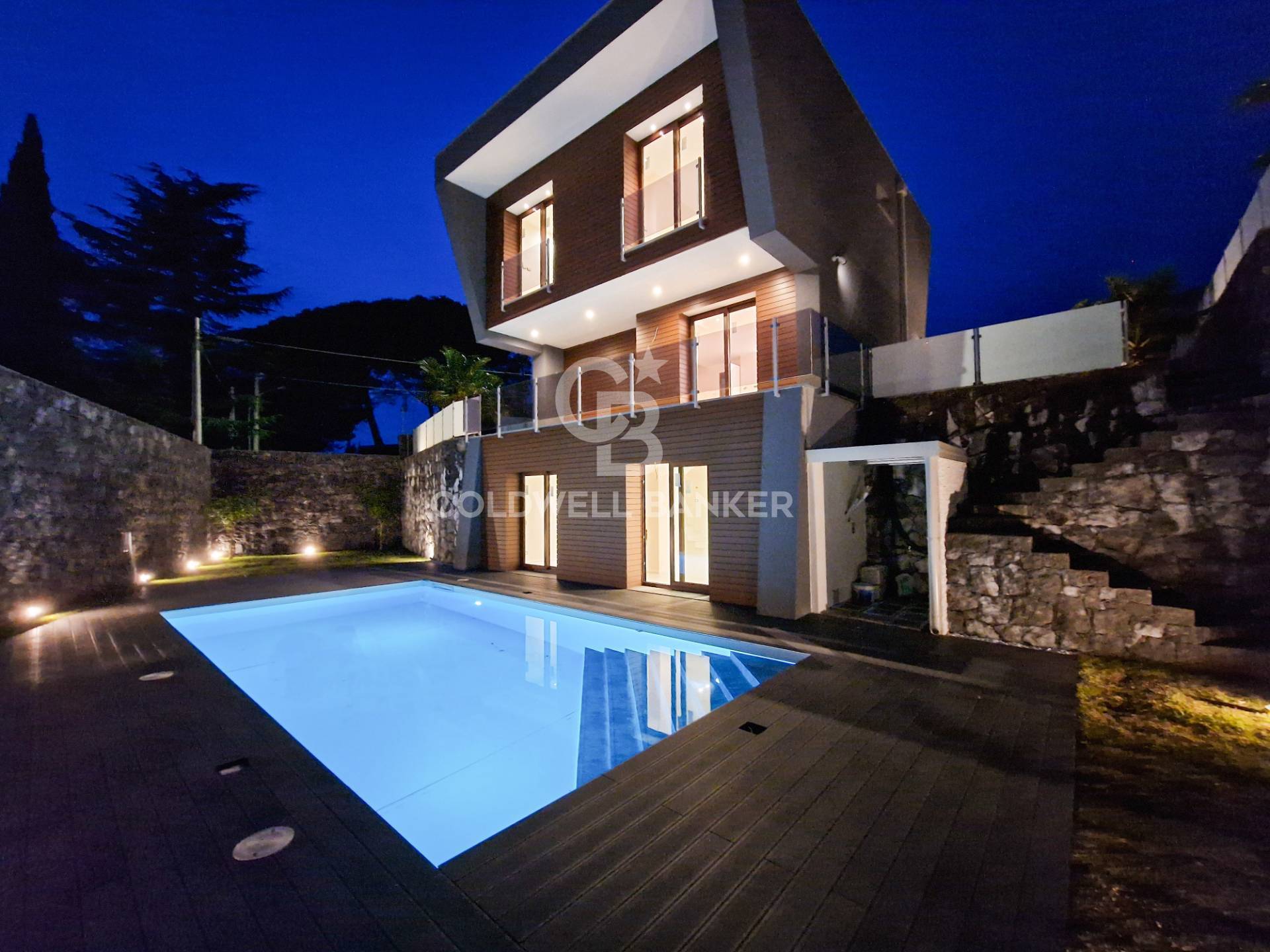 Villa in vendita a Pedara, 6 locali, prezzo € 495.000 | PortaleAgenzieImmobiliari.it