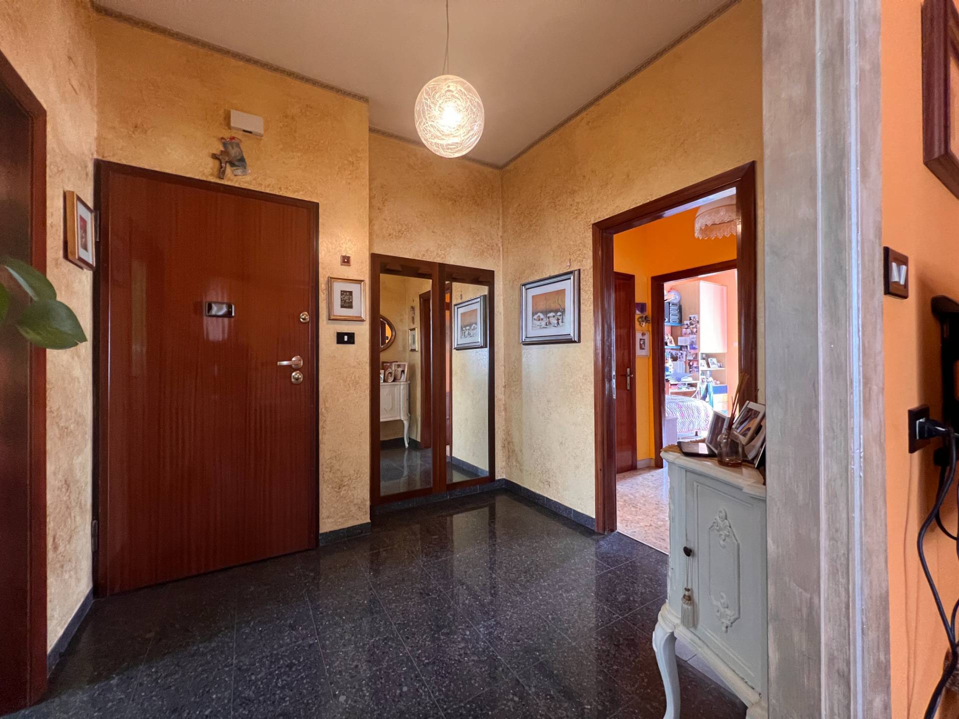 Appartamento in vendita a Pescara, 4 locali, prezzo € 170.000 | PortaleAgenzieImmobiliari.it