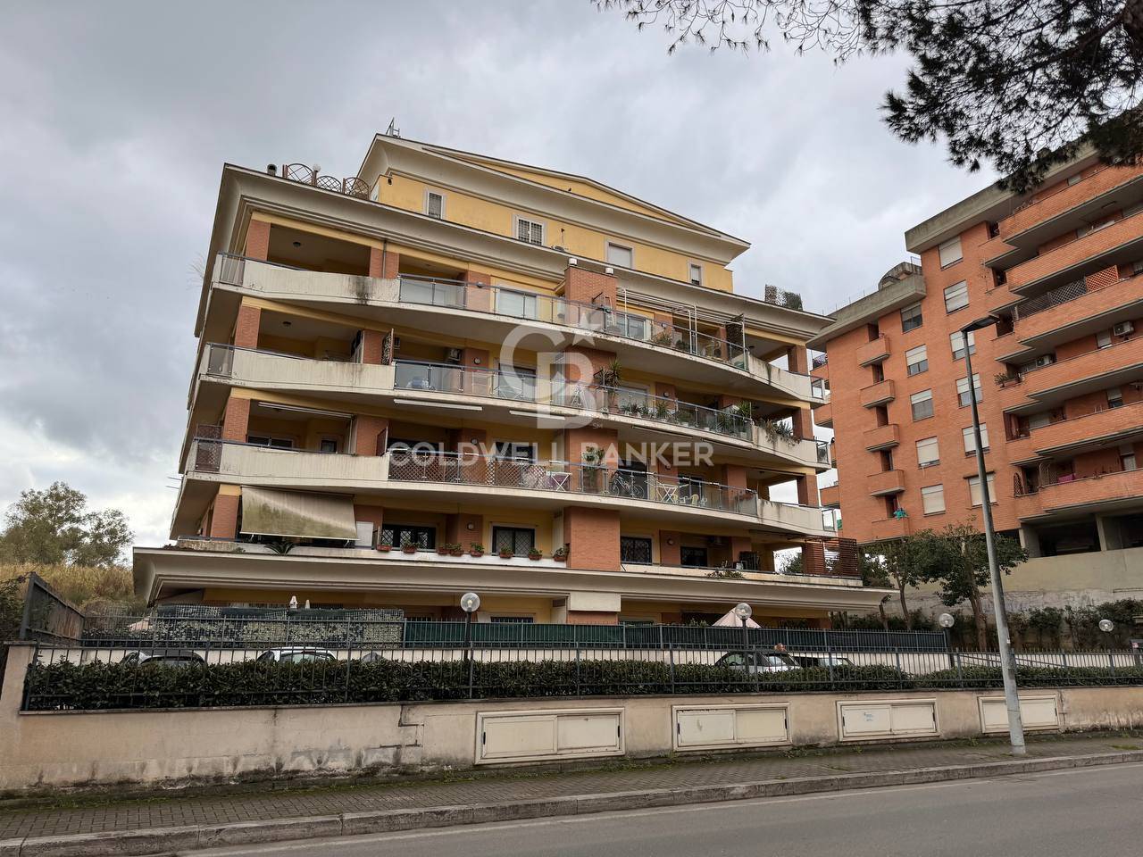 Appartamento in vendita a Pomezia, 2 locali, zona Località: Centro, prezzo € 128.000 | PortaleAgenzieImmobiliari.it