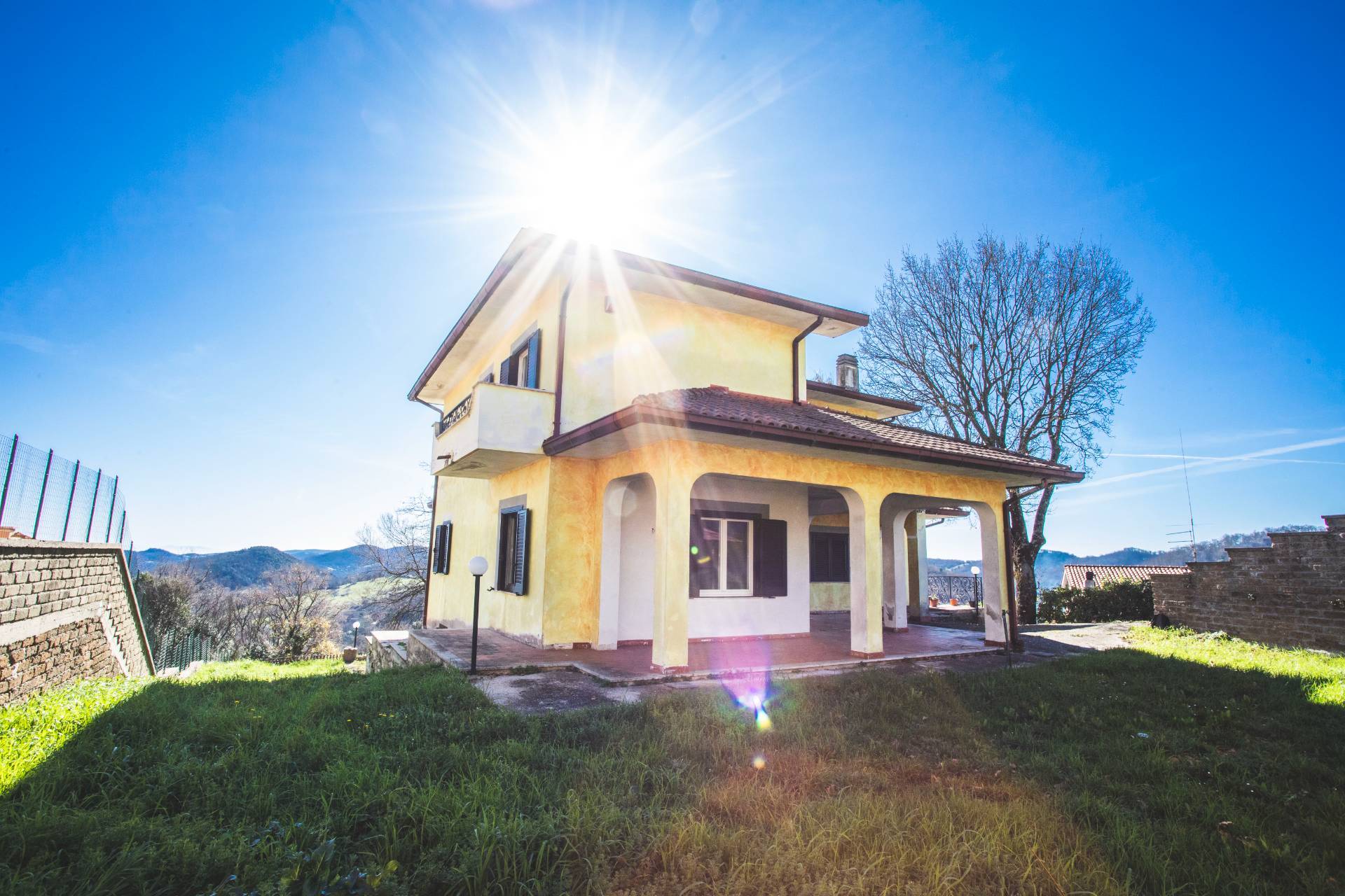 Villa in vendita a Tolfa, 8 locali, prezzo € 390.000 | PortaleAgenzieImmobiliari.it