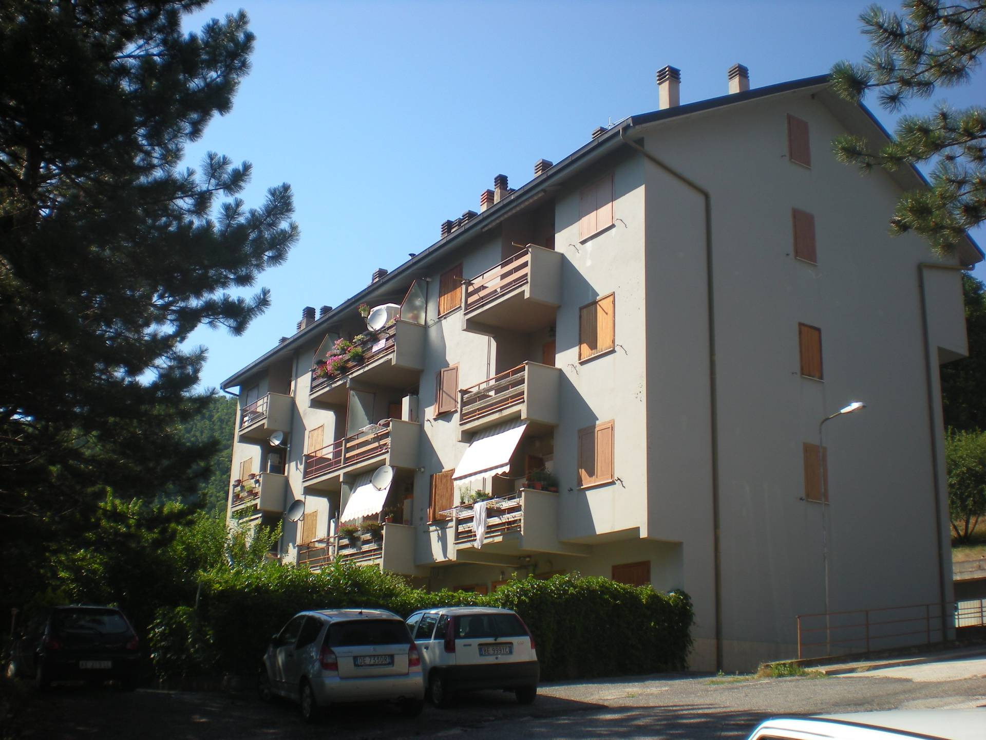 Appartamento in vendita a Cascia, 3 locali, zona Località: Cascia-Centro, prezzo € 45.000 | PortaleAgenzieImmobiliari.it