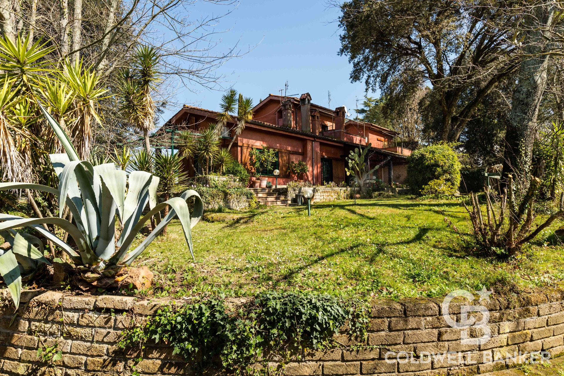 Villa in vendita a Roma, 16 locali, zona Località: ValleMuricana, prezzo € 620.000 | CambioCasa.it
