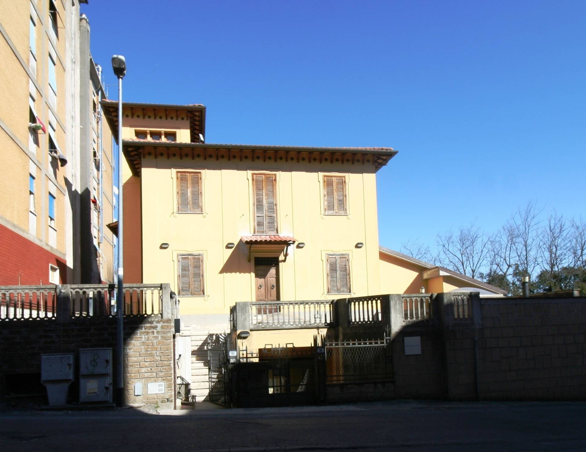Soluzione Indipendente in vendita a Ronciglione, 5 locali, zona Località: centrale, prezzo € 310.000 | CambioCasa.it