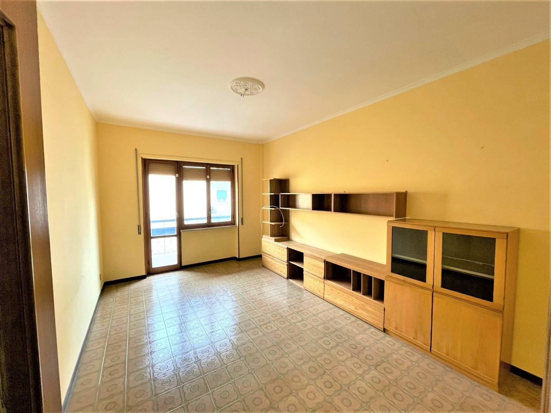 Appartamento in affitto a Viterbo, 5 locali, zona Zona: Bagnaia, prezzo € 500 | CambioCasa.it