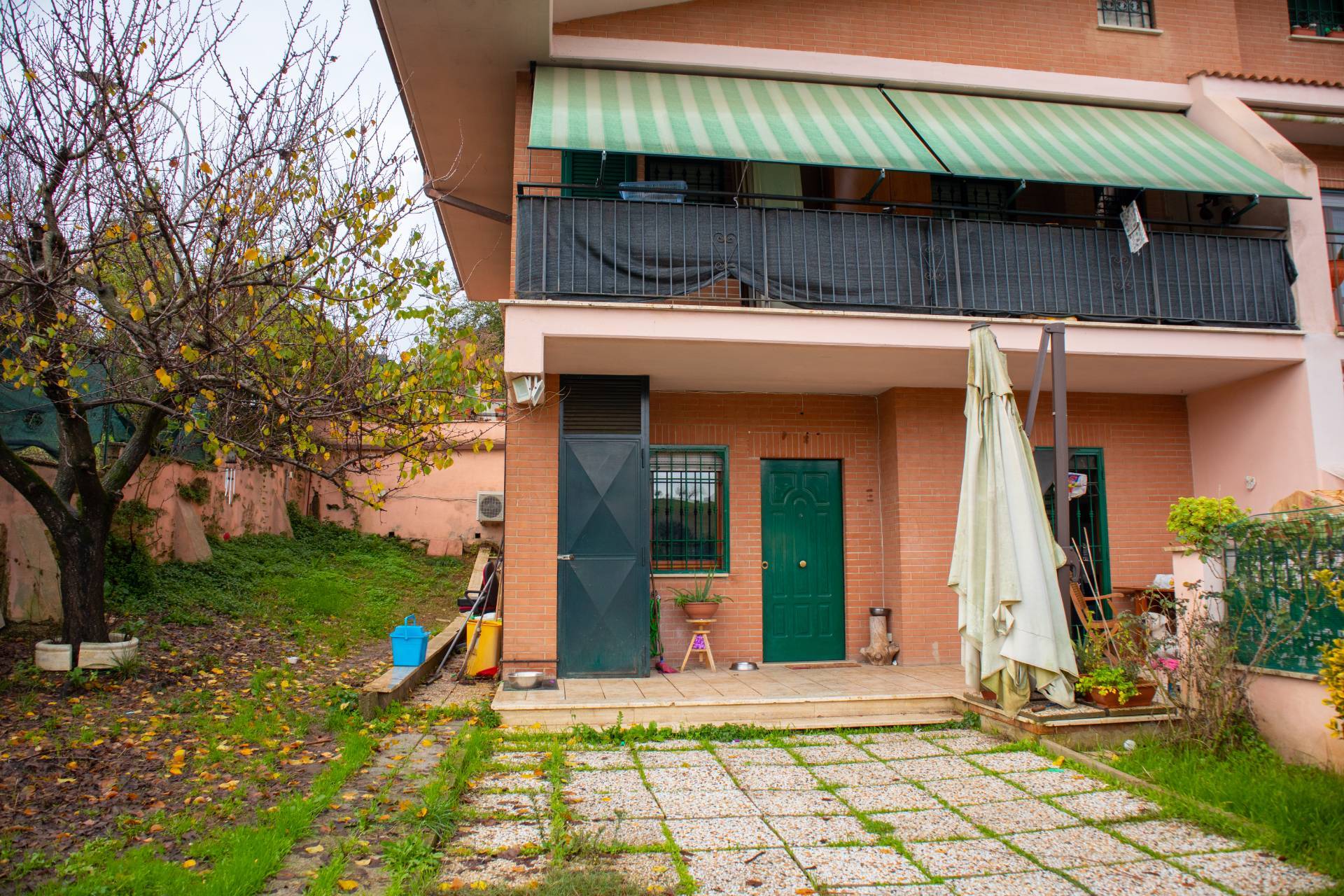 Appartamento in vendita a Guidonia Montecelio, 2 locali, zona Zona: Pichini, prezzo € 89.000 | CambioCasa.it