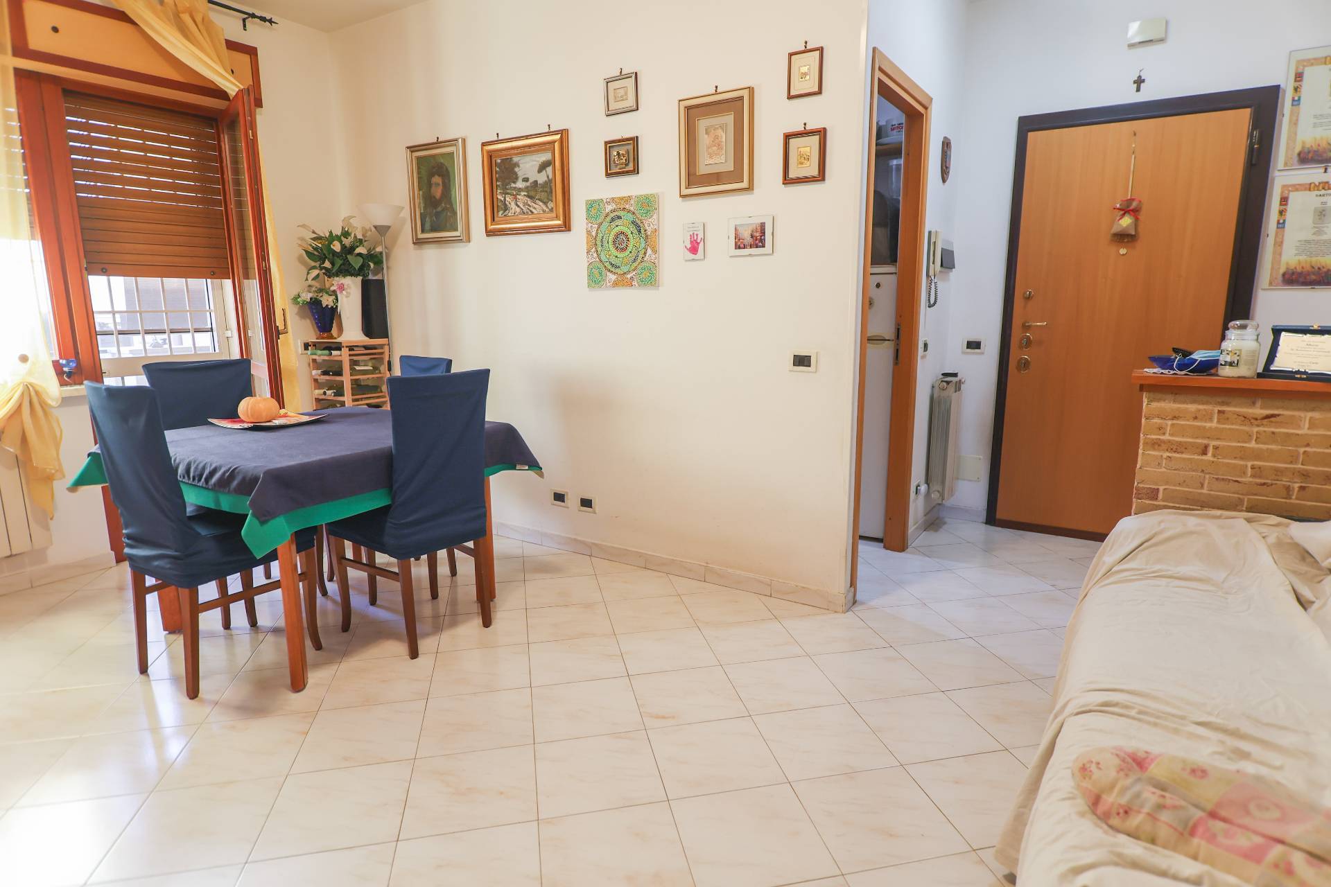 Appartamento in vendita a Monterotondo, 3 locali, zona Località: MonterotondoScalo, prezzo € 135.000 | CambioCasa.it
