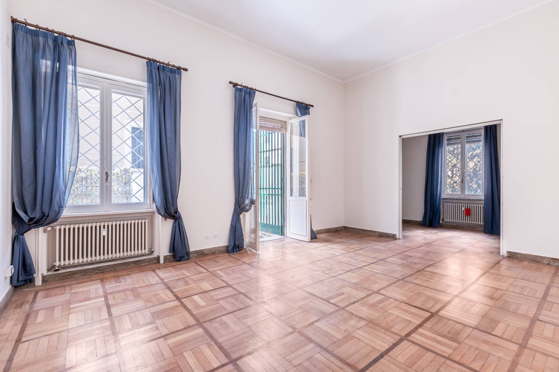 Appartamento in vendita a Roma, 7 locali, zona Località: Pinciano, prezzo € 1.200.000 | CambioCasa.it
