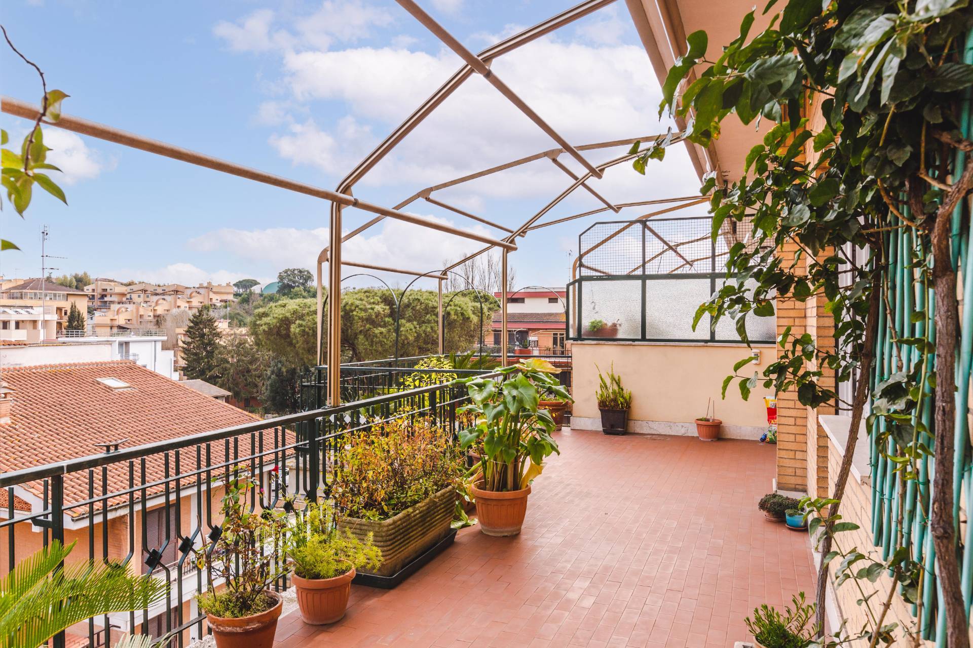 Appartamento in vendita a Roma, 5 locali, zona Zona: 41 . Castel di Guido - Casalotti - Valle Santa, prezzo € 325.000 | CambioCasa.it