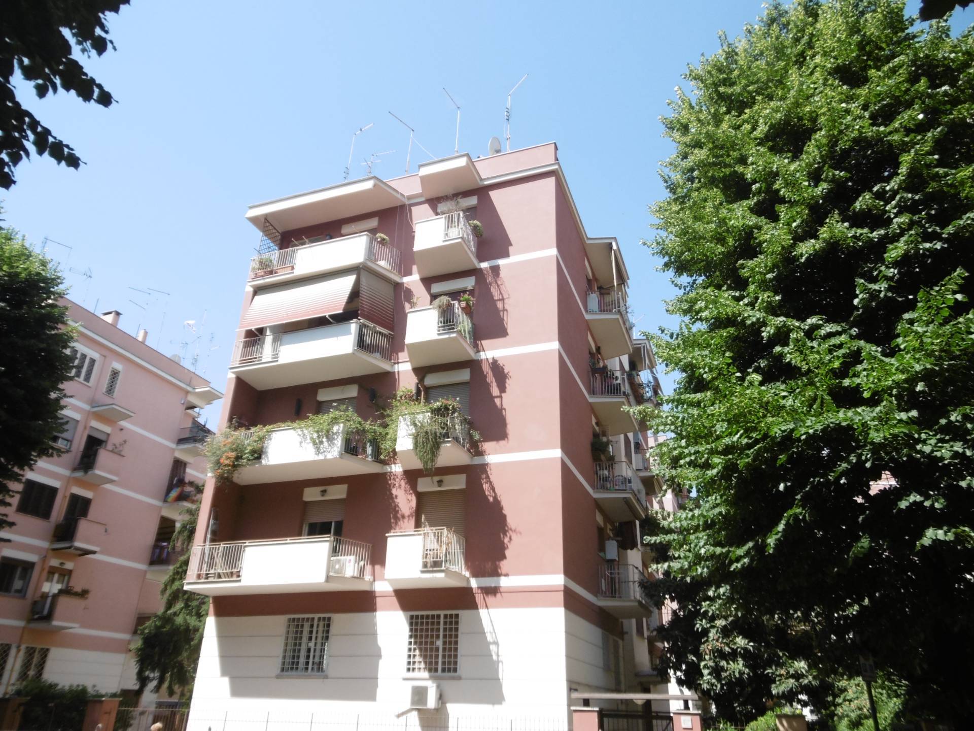 Appartamento in vendita a Roma, 4 locali, zona Zona: 23 . Portuense - Magliana, prezzo € 295.000 | CambioCasa.it