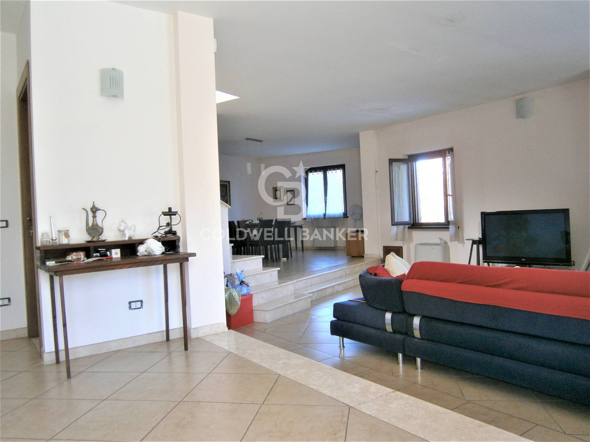 Villa in vendita a Soriano nel Cimino, 15 locali, prezzo € 420.000 | PortaleAgenzieImmobiliari.it