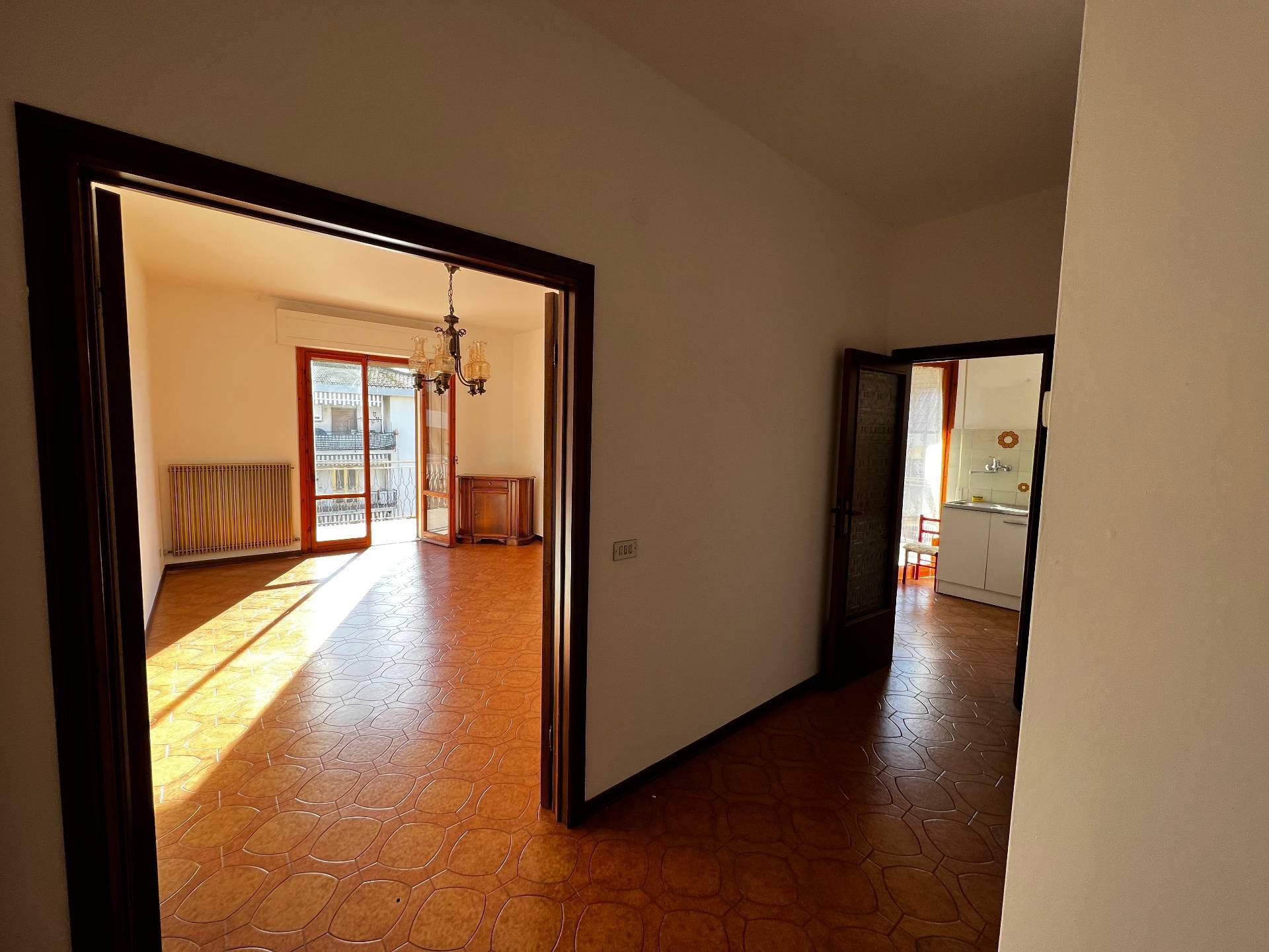 Appartamento in vendita a Orbetello, 5 locali, zona nia, prezzo € 188.000 | PortaleAgenzieImmobiliari.it