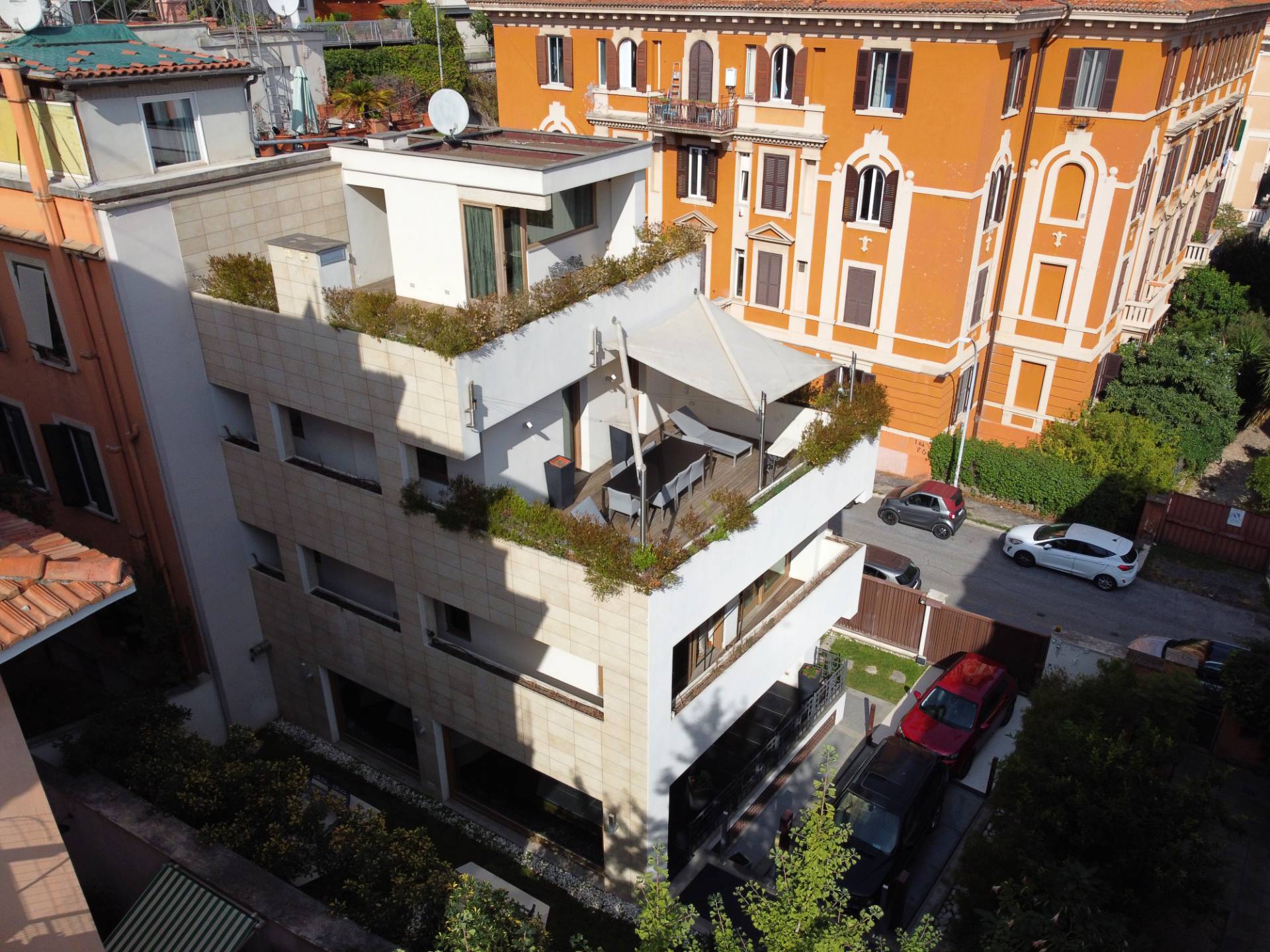 Villa in vendita a Roma, 6 locali, zona Zona: 24 . Gianicolense - Colli Portuensi - Monteverde, prezzo € 1.800.000 | CambioCasa.it