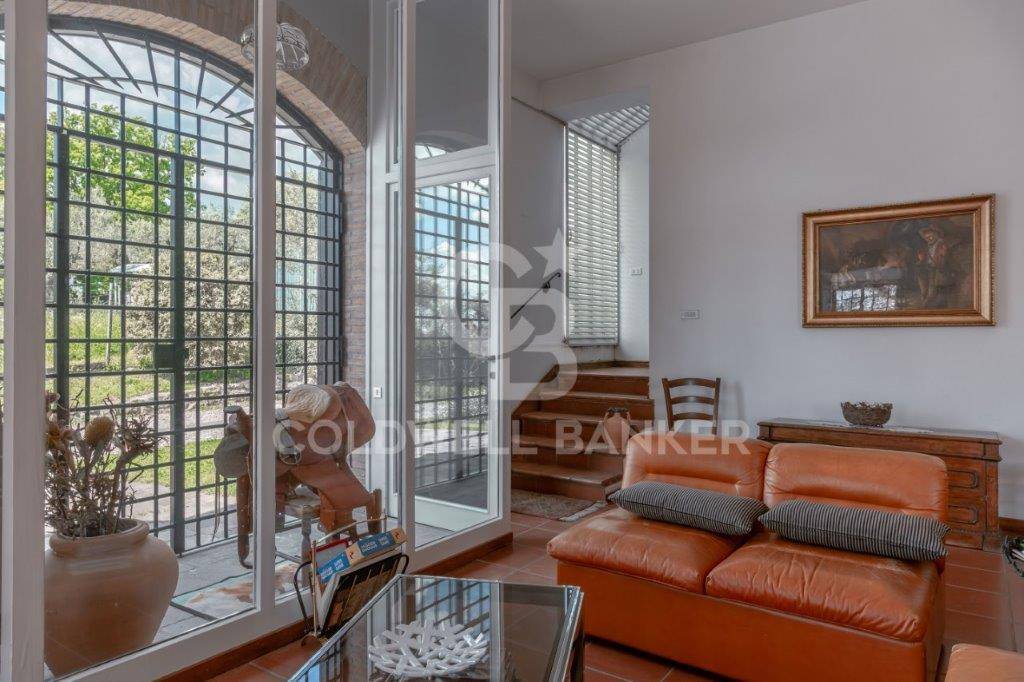 Villa in vendita a Capena, 5 locali, prezzo € 480.000 | CambioCasa.it