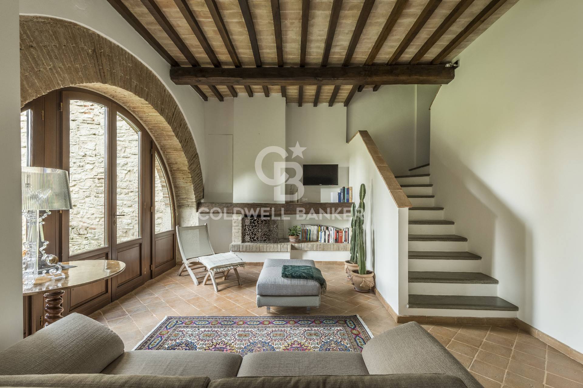 Appartamento in vendita a Gubbio, 6 locali, prezzo € 420.000 | PortaleAgenzieImmobiliari.it