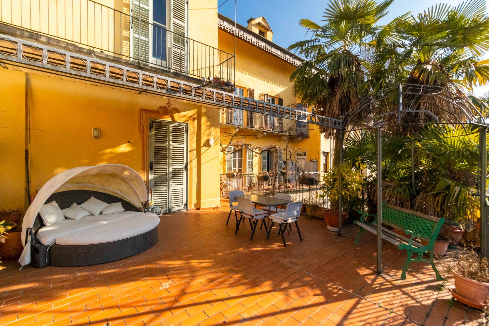 Villa in vendita a Lanzo Torinese, 18 locali, prezzo € 2.200.000 | PortaleAgenzieImmobiliari.it