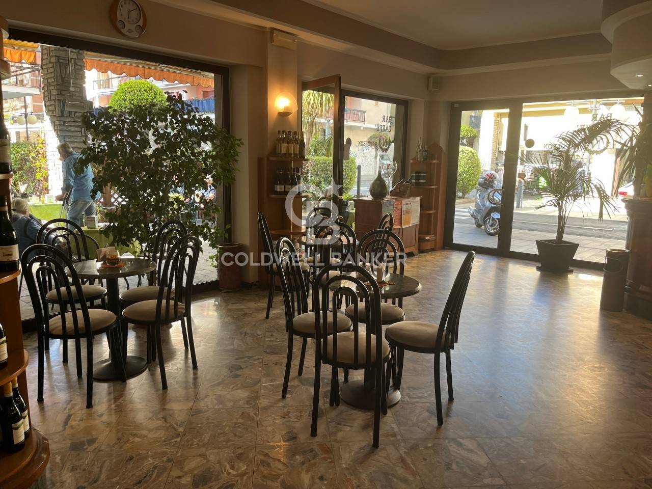 Bar in vendita a Andora, 9999 locali, prezzo € 198.000 | PortaleAgenzieImmobiliari.it