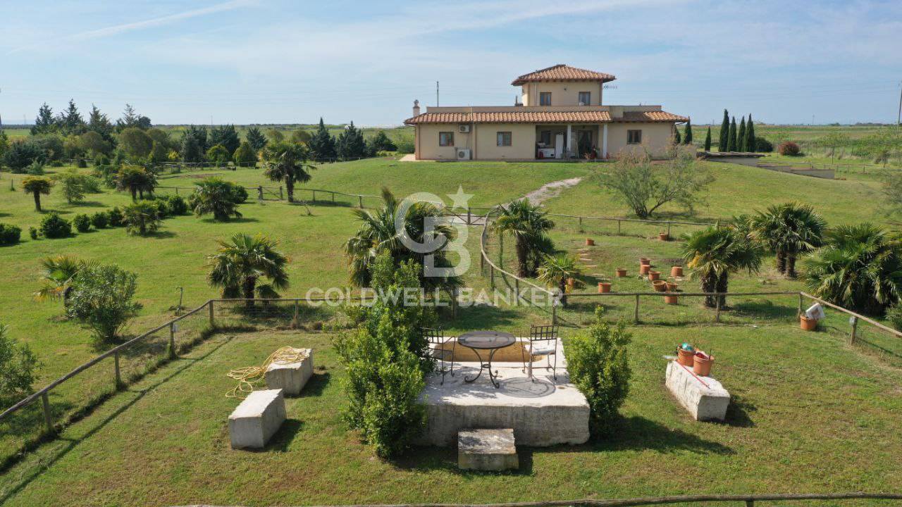 Villa in vendita a Canino, 5 locali, zona Località: Riminino, prezzo € 550.000 | PortaleAgenzieImmobiliari.it