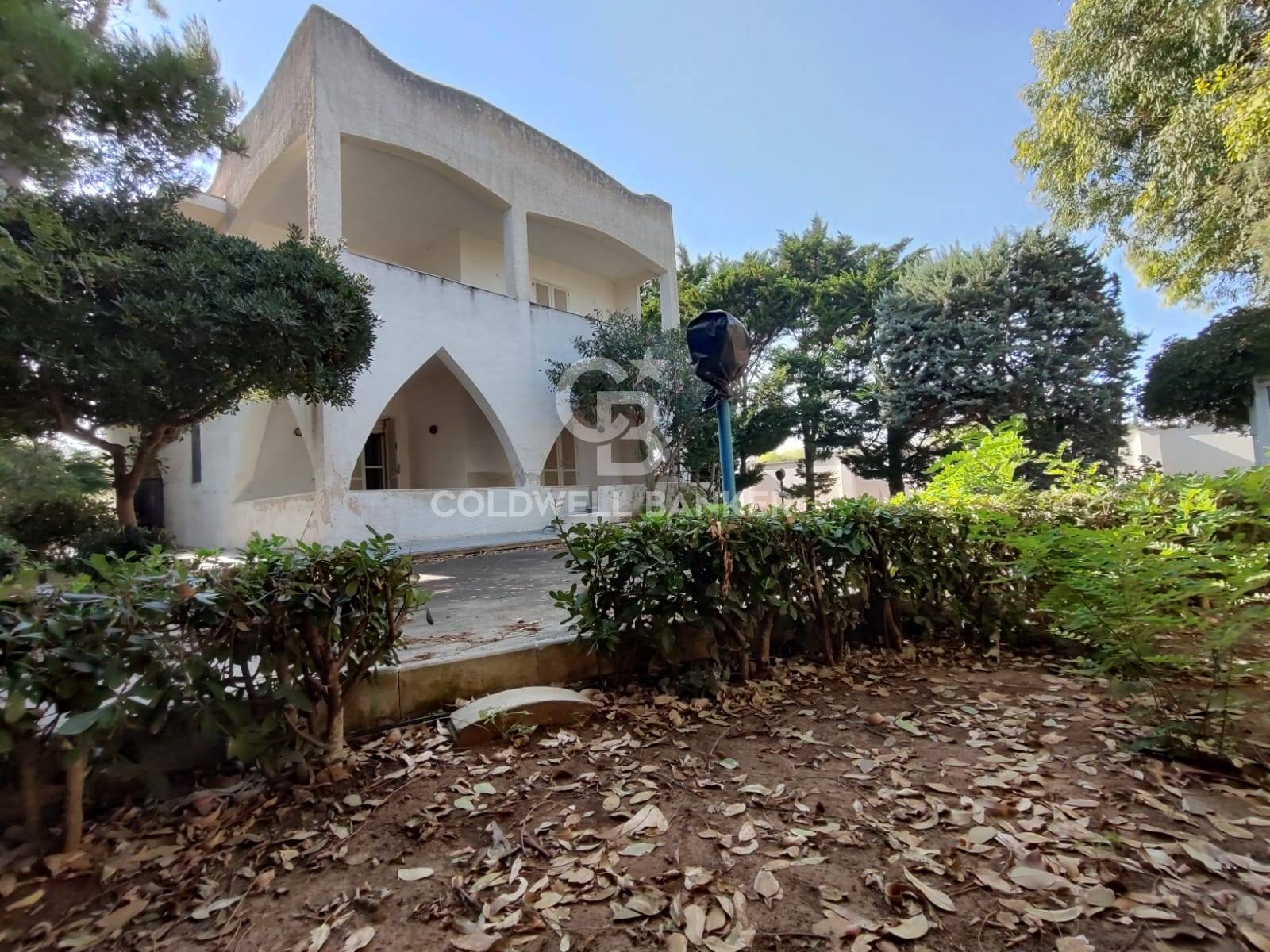 Villa in vendita a Torchiarolo, 8 locali, zona inuso, prezzo € 215.000 | PortaleAgenzieImmobiliari.it